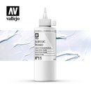 Vallejo Studio Acrylics 200ml - No.11 Titanium White