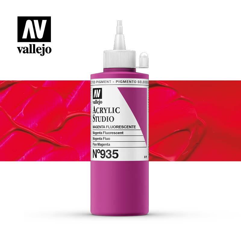 Vallejo Studio Acrylics 200ml - No.935 Magenta Fluorescent